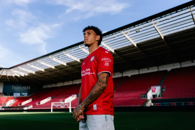 Bristol City (Rio Cardines)