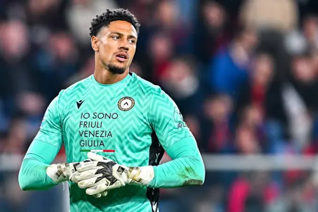 Udinese (Maduka Okoye)